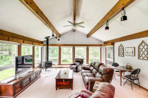 Duluth Lake House - Walk to Beach and Boat Ramp!